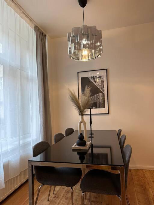 ברלין Modernes 2 Zimmer Apartment מראה חיצוני תמונה